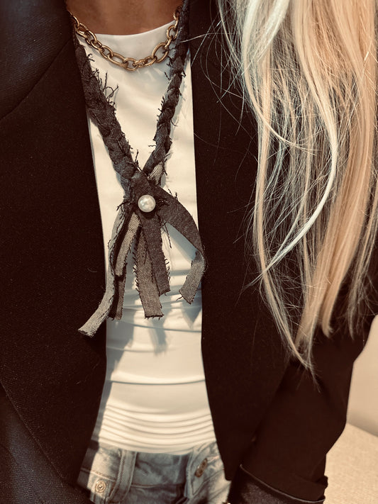 Black denim necklace pearl